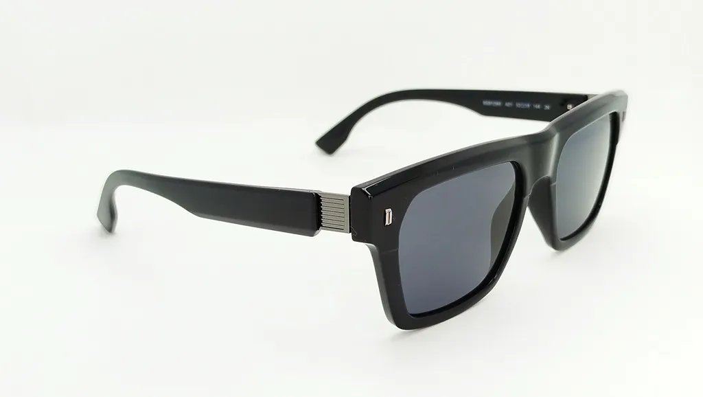 [BG8129MA01] Óculos de sol Bulget BG 8129M A01 53-18 144 3N